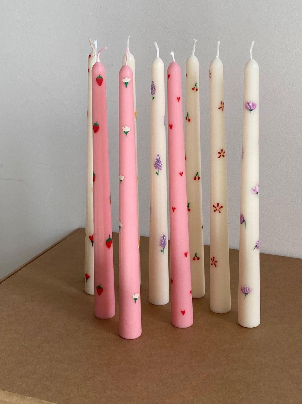 Свеча JIWA натуральная формовая "Long"с рисунком