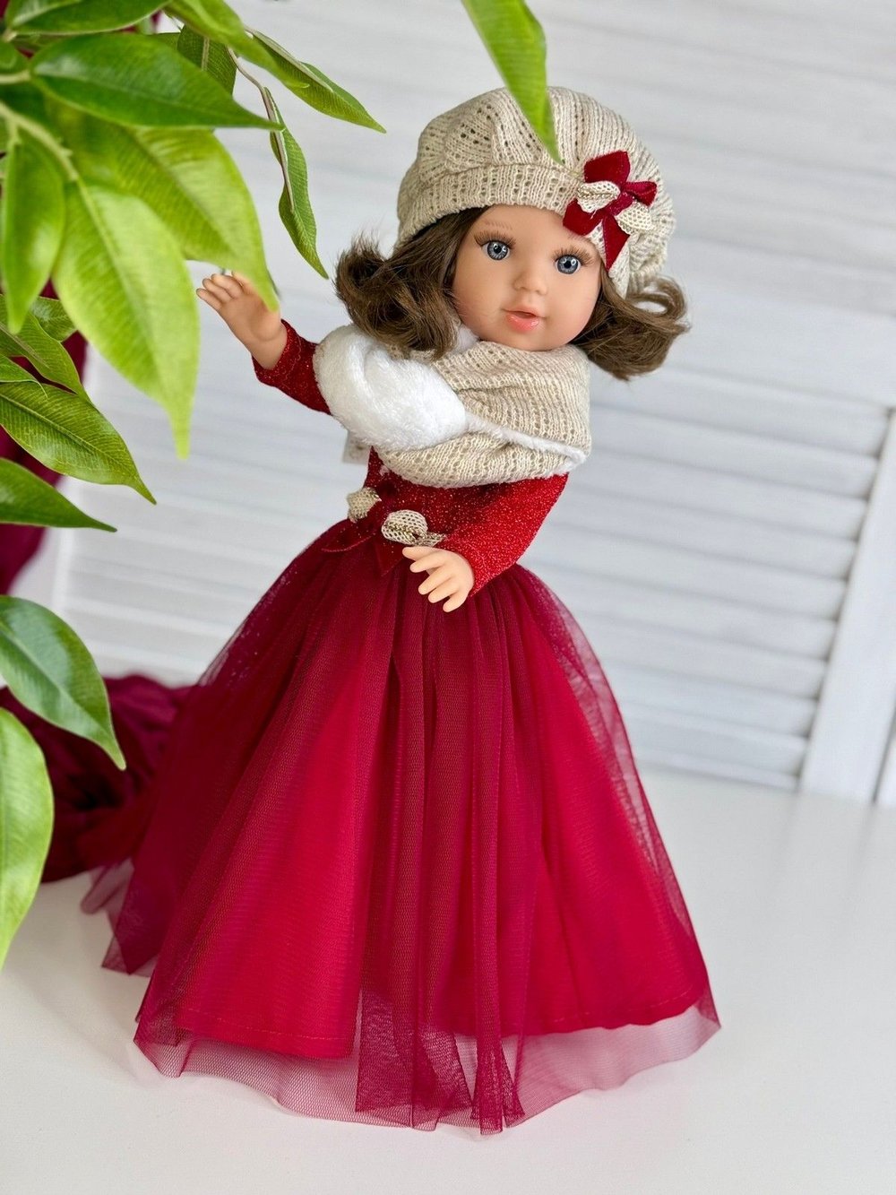 Кукла Marina and Pau 40cм Natale виниловая (1572)