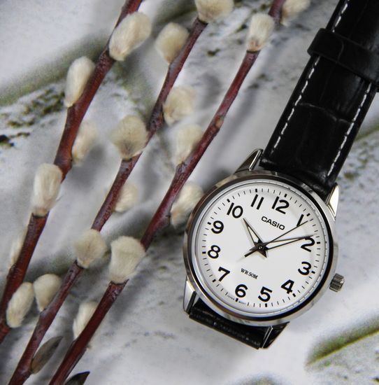 Наручные часы Casio LTP-1303L-7BVDF