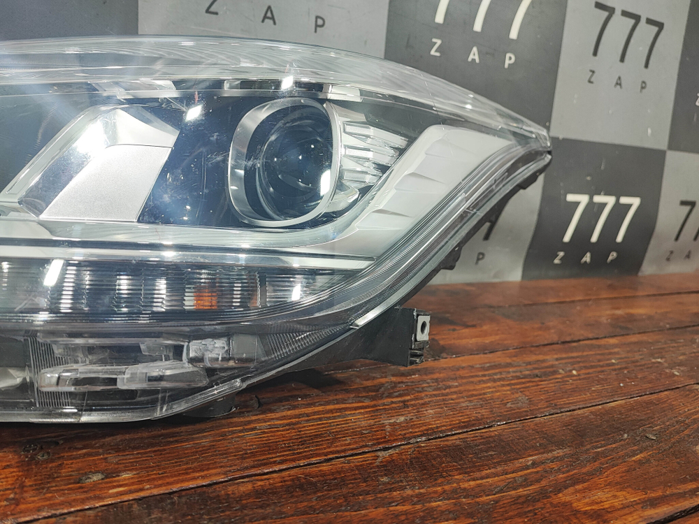 Фара левая галоген Chery Tiggo 4 18-нв Б/У Оригинал 605000109AA