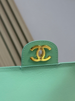 Chanel Maxi Flapbag 38 cm