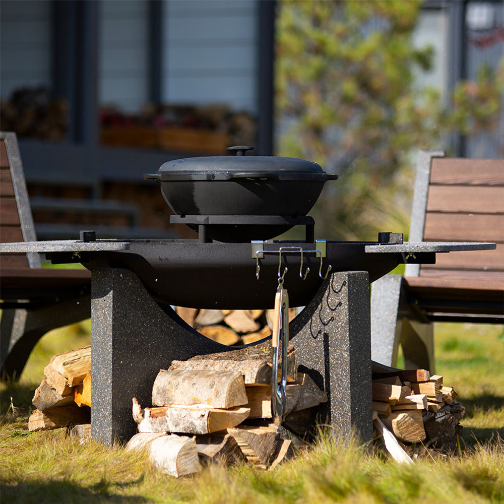 Казан чугунный с крышкой 8 л