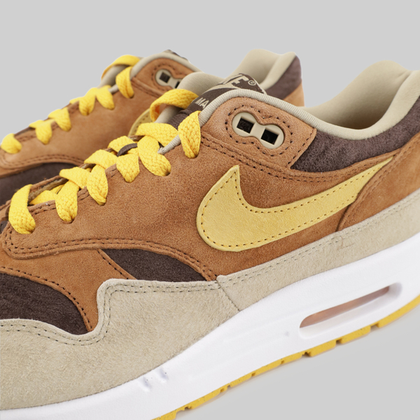  Кроссовки Nike Air Max 1 PRM Ugly Duckling Pecan артикул:DZ0482-200 - купить в магазине Дайс