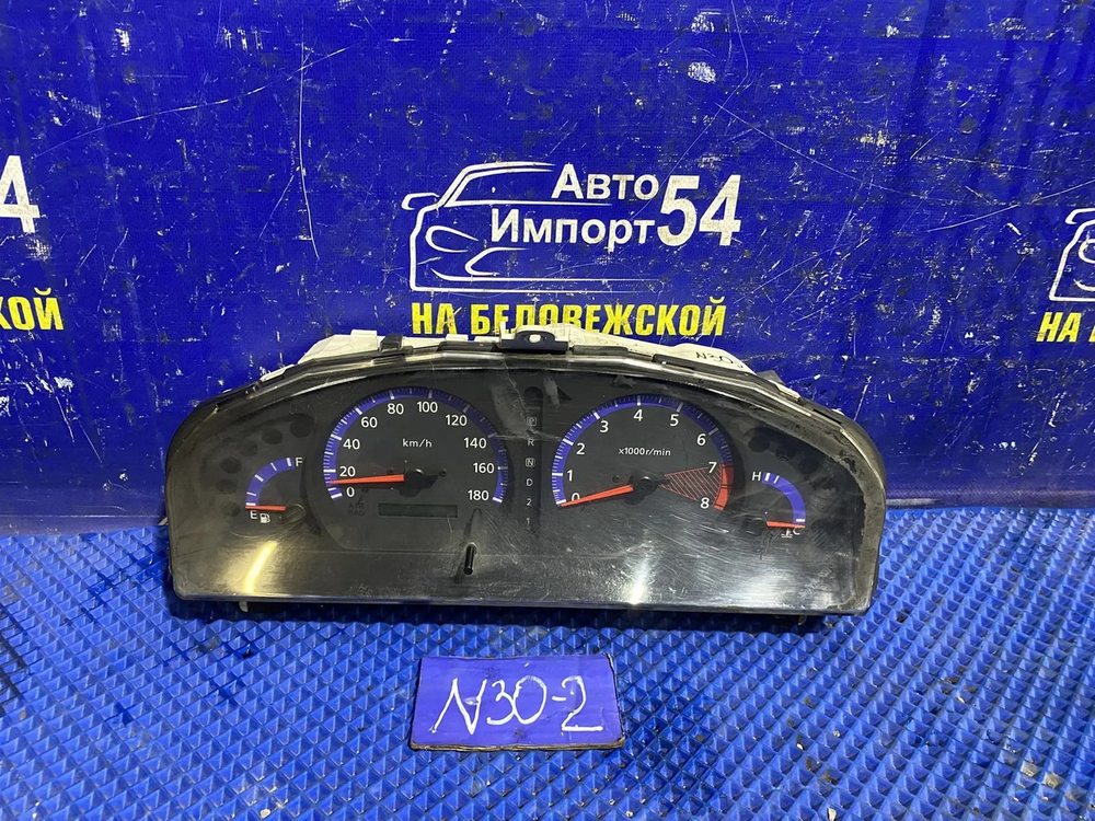 Щиток приборов NISSAN R'NESSA 1997
