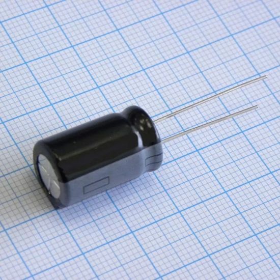 Конденсатор электролитический 150мкФ 35в 105°С SY / 8х11 / Yageo