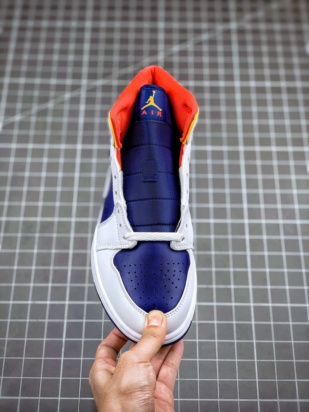 AIR JORDAN 1 MID WHITE/DEEP ROYAL BLUE-TRACK RED-LASER ORANGE