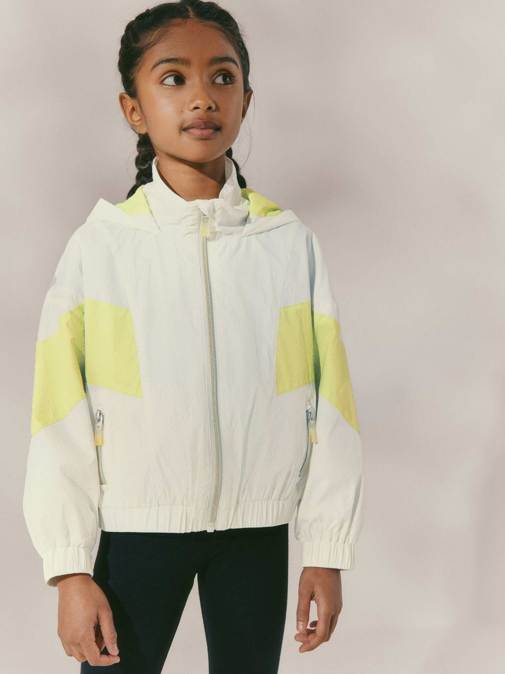 Куртка непромокаемая с капюшоном для девочки Next E33-632, Белый