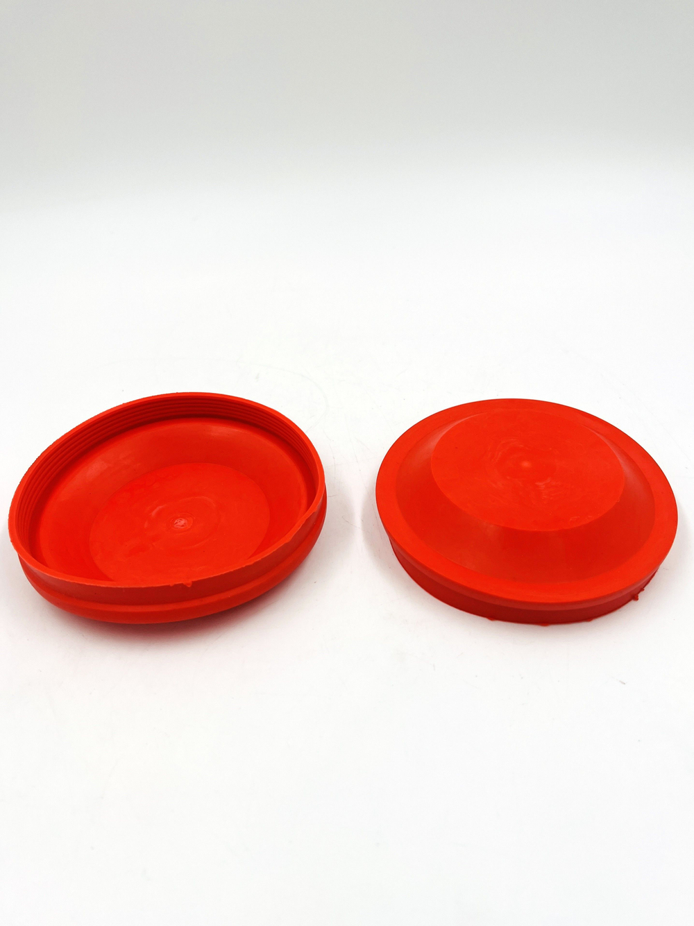 Заглушка фары красная D105 мм ВАЗ 2170 Приора комплект 2 шт