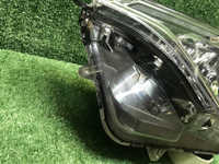 Фара левая Toyota Rav 4 CA40 (2015-2019) LED