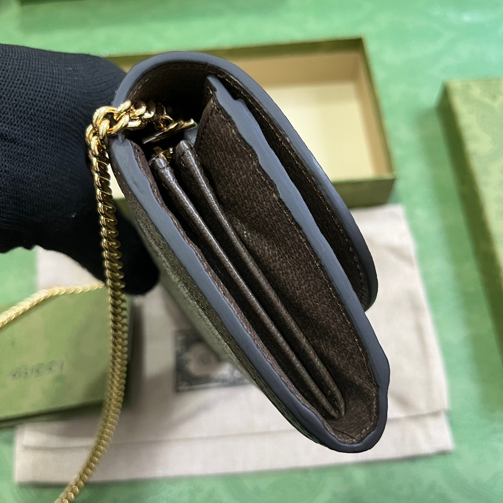 Gucci Blondie Continental Chain Wallet