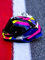 ALPINESTARS – Экипировка для автоспорта и картинга | Гоночные костюмы, обувь, перчатки, бельё и аксессуары