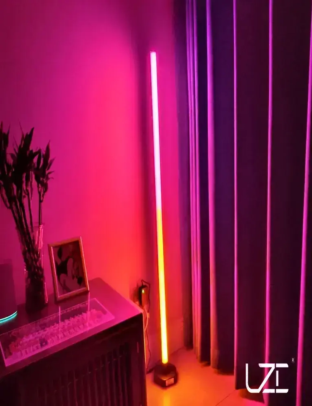 RGB угловой напольный торшер 145см черный c пультом управления