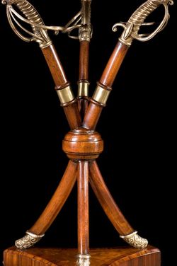 Ламповый столик "Адмирал"