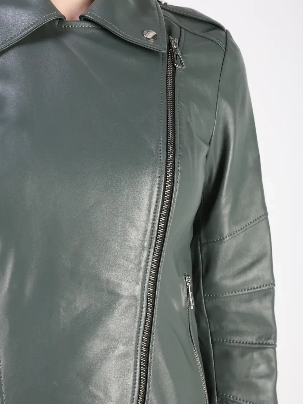 Кожаная куртка демисезонная косуха