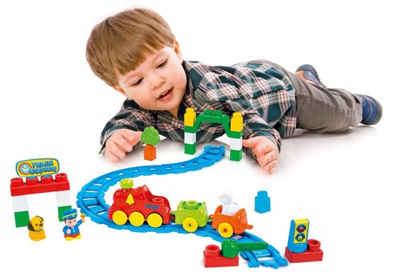 Clemmy + Train 35pcs
