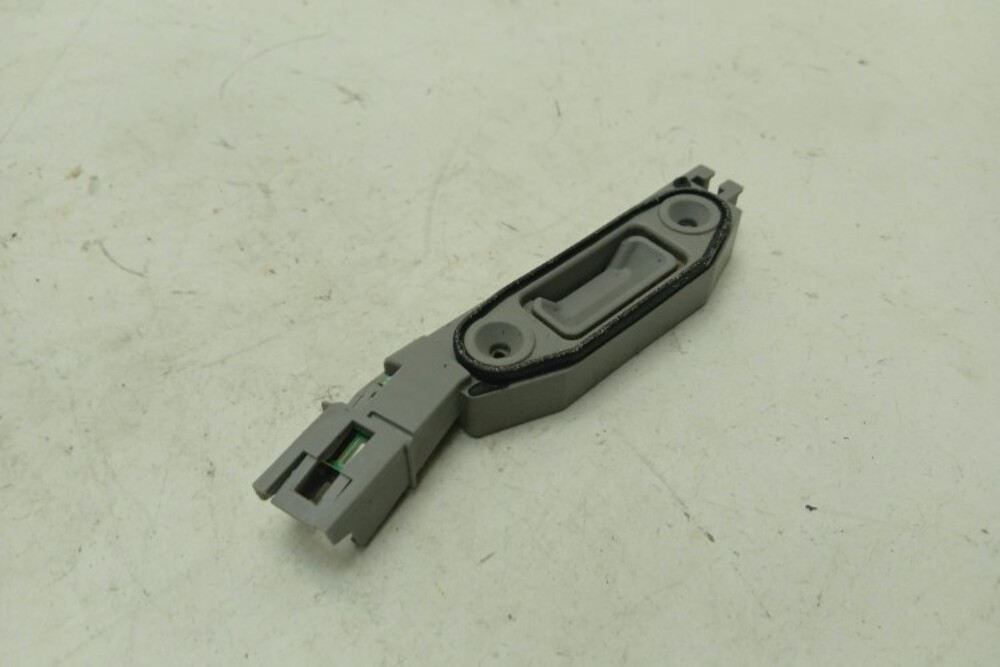 SRV53M00RU/06 ктп18 Датчик двери для посудомоечной машины Bosch 9000428797 б/у