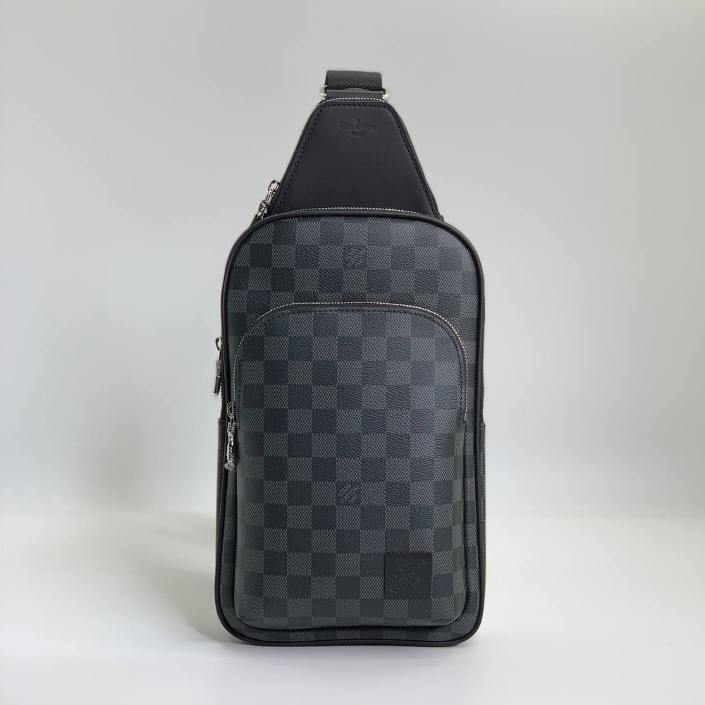 Сумка-слинг Louis Vuitton
