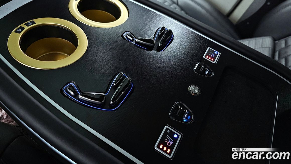 Cadillac Escalade 5 Generation 6.2 ESV (03.2021)