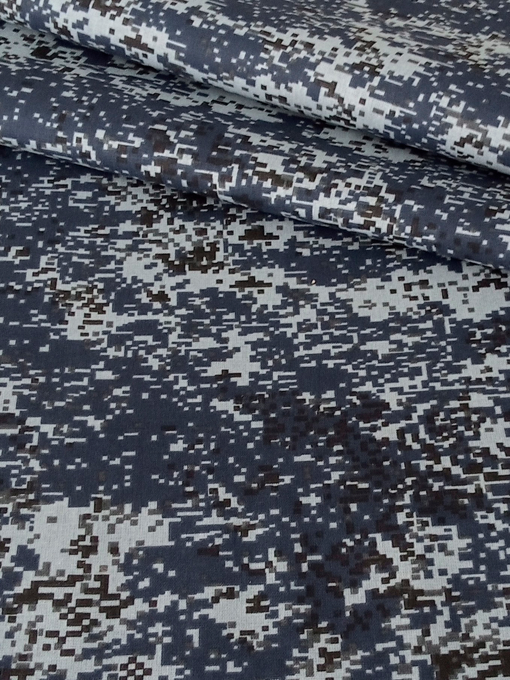 Ткань бязь плательная, рис. "Камуфляж пиксель", ширина 150 см, арт. 272