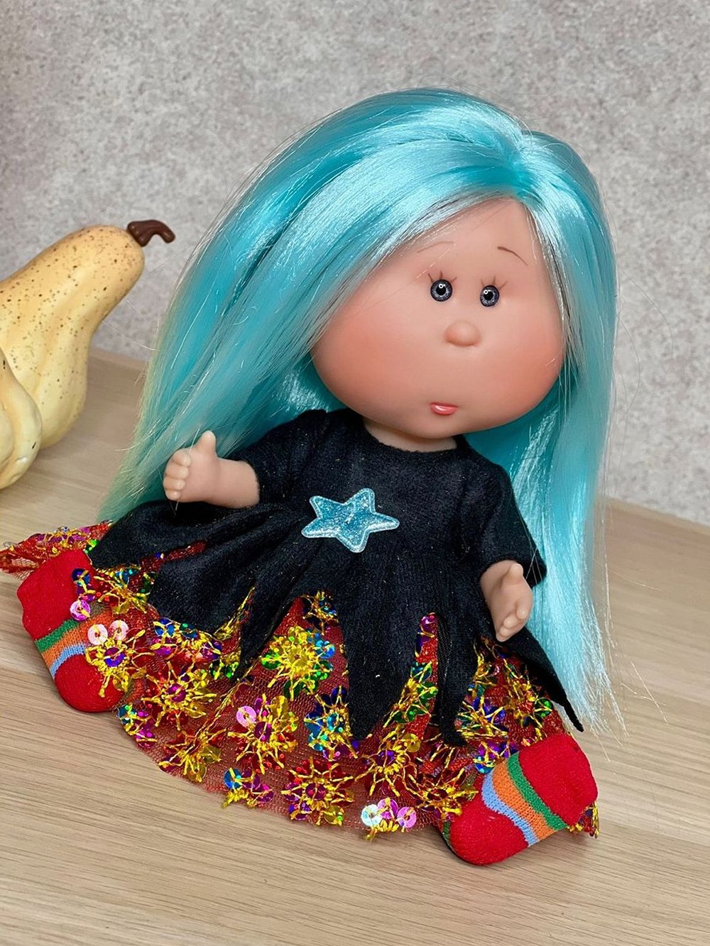 Кукла Nines виниловая 23см Little Mia в пакете (3101)