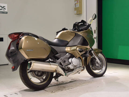 Honda NT700V Deauville 2006