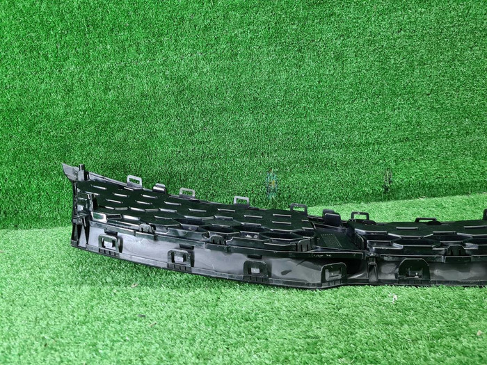 Решетка радиатора Kia Rio 4 X (2020-н.в.)