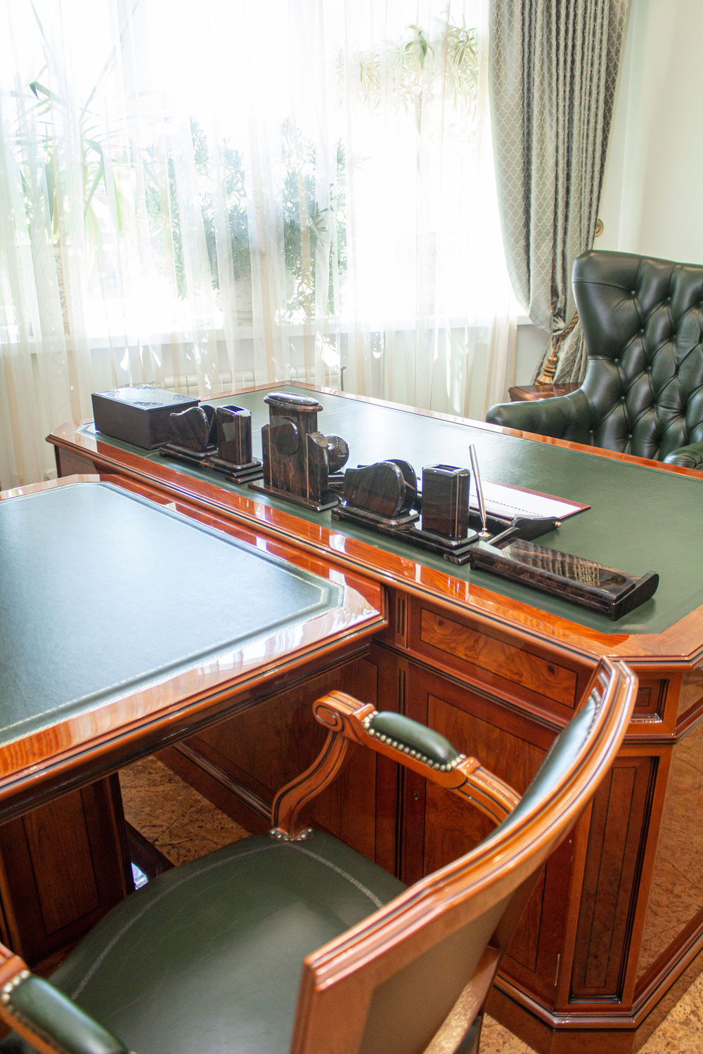 Стол руководителя Испания,  ArtMobile