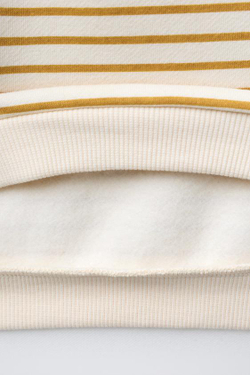 ZARA КОМПЛЕКТ ИЗ ТОЛСТОВКИ И БРЮК-ДЖОГГЕРОВ В ПОЛОСКУ, ОХРА