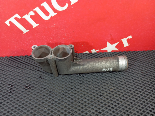 Патрубок корпуса термостата