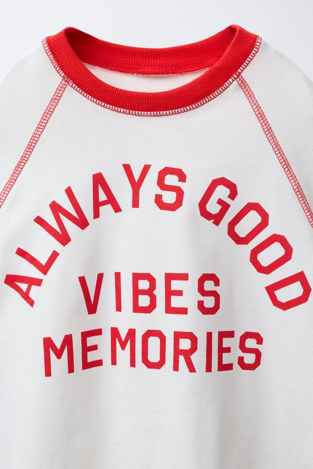 ZARA ФУТБОЛКА С РУКАВАМИ РЕГЛАН И НАДПИСЬЮ, ЭКРЮ