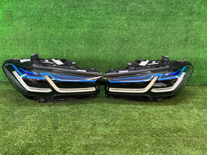 Фара Комплект BMW 5er G30 (2020-2023) (В сборе)