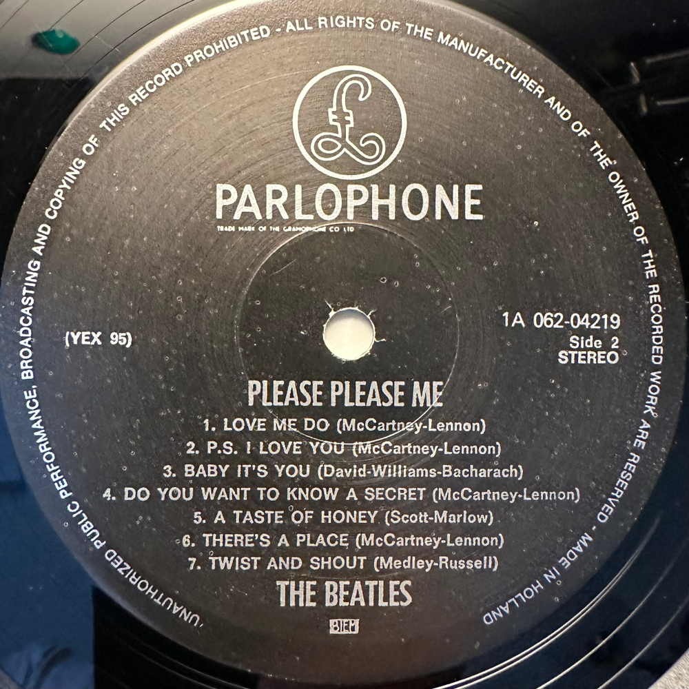 The Beatles - Please Please Me (Голландия 1977г.)