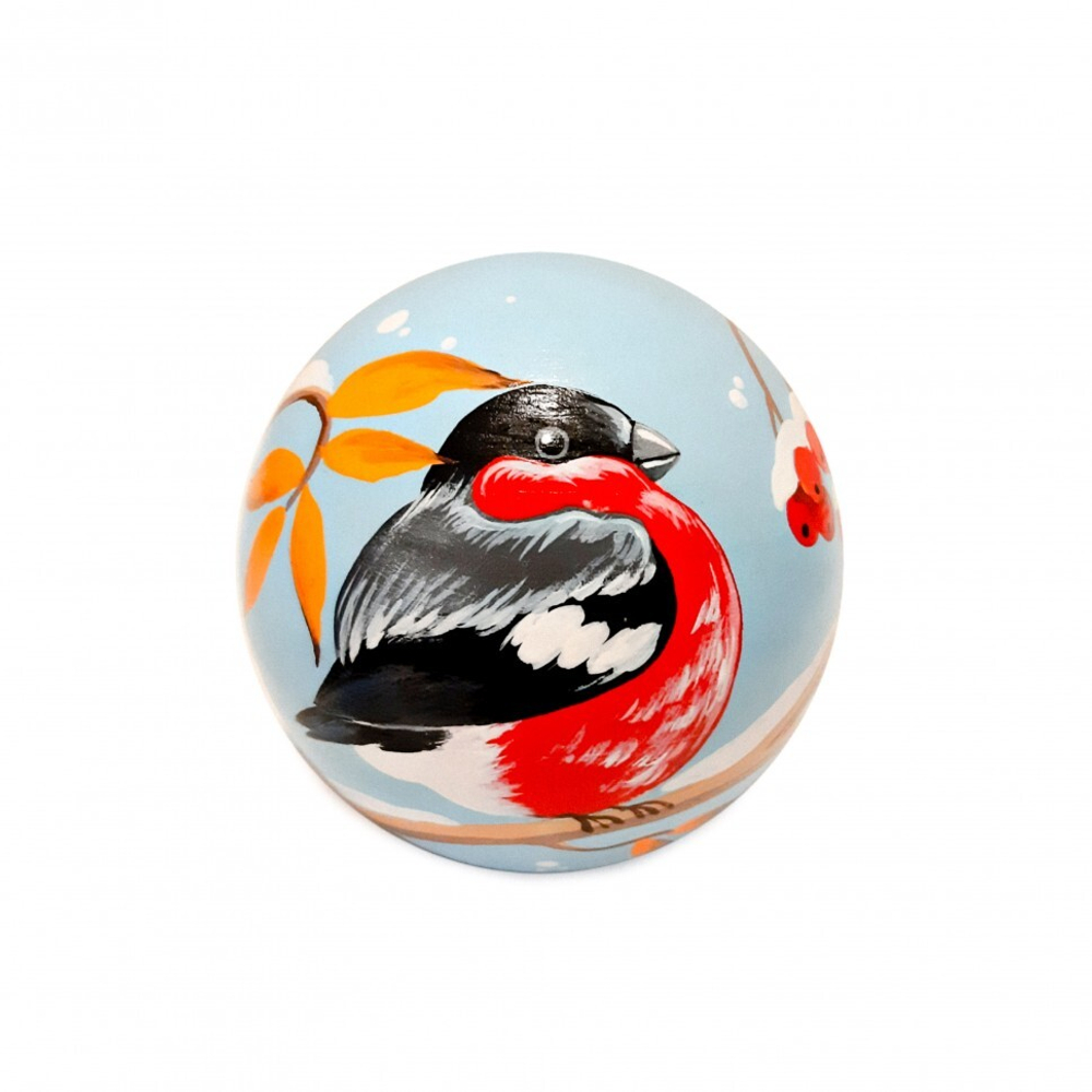 Шар звенящий большой Снегири в лесу