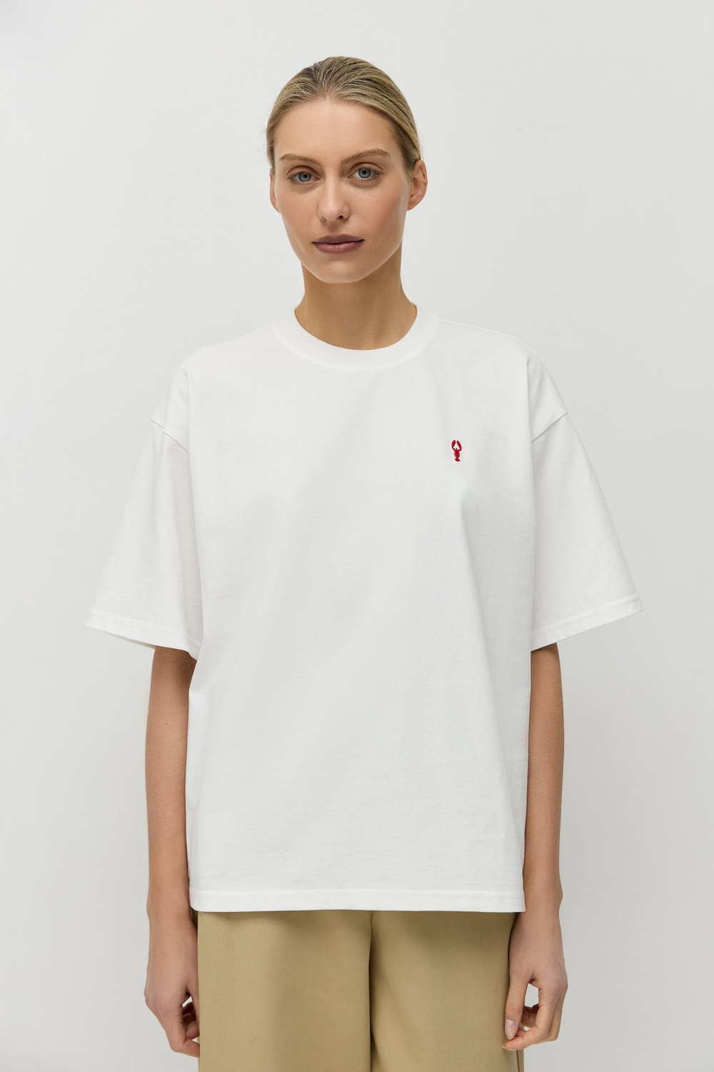 Футболка Around Lobster Club