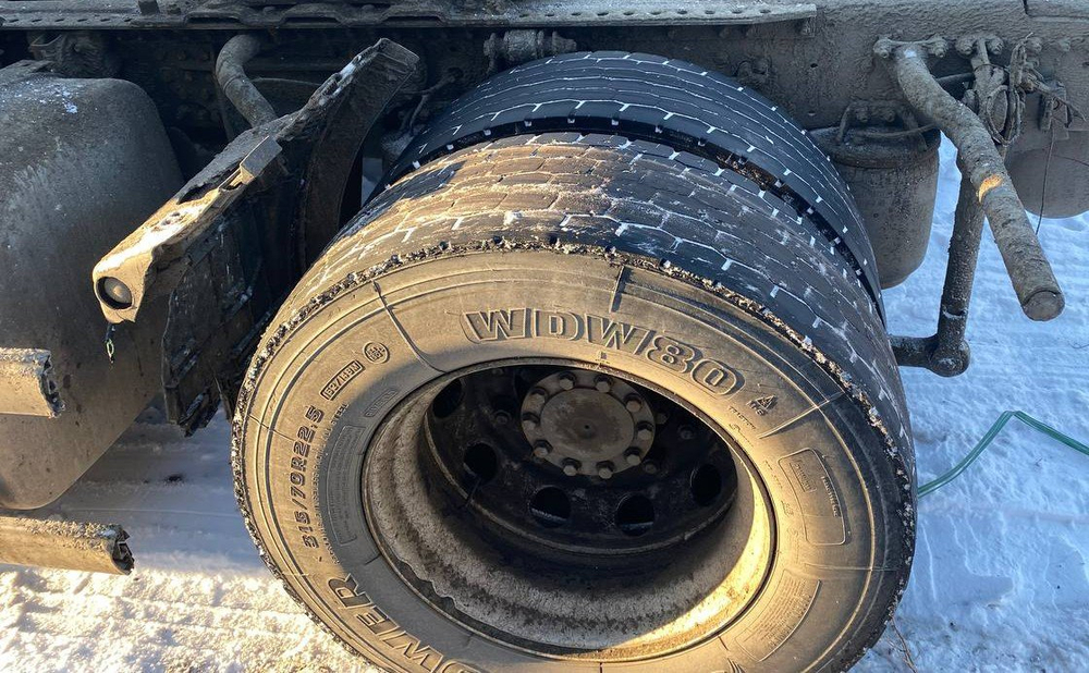 SITRAK C7H MAX 4x2 Седельный тягач ZZ4186V391HE (Дизельный, 12,4 л, 480 л.с., АТ)