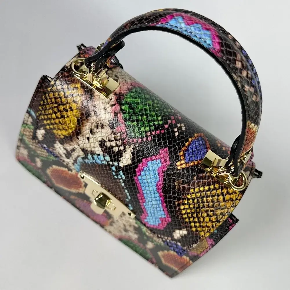 Женская разноцветная сумка из натуральной кожи