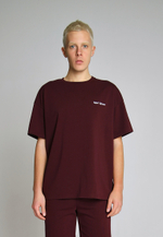 Футболка Город Горький с вышивкой бордо красная