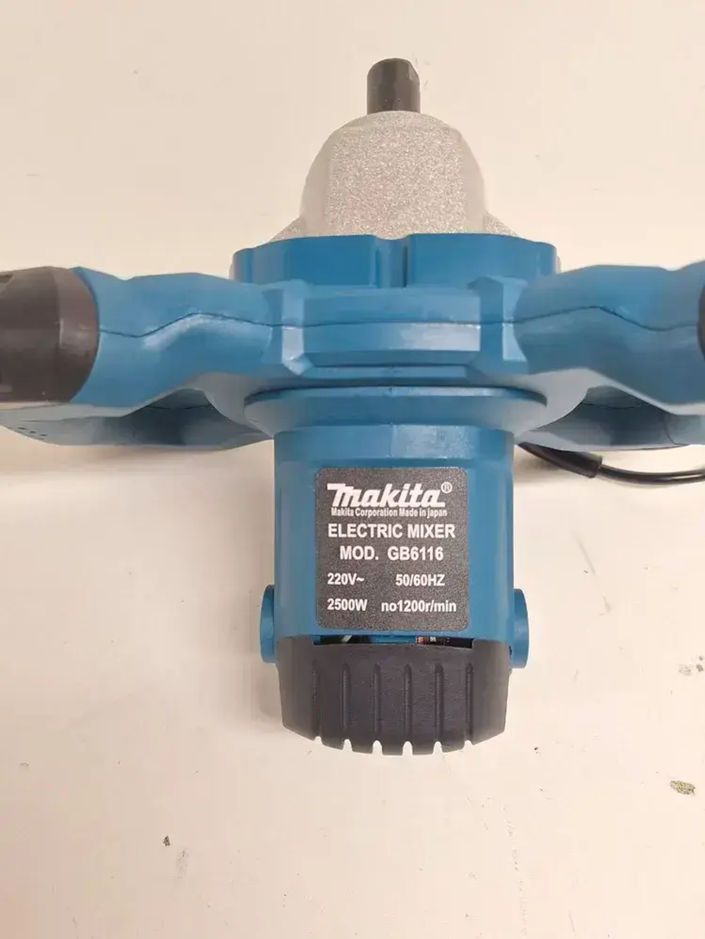 Миксер строительный дрель-миксер Makita 2600Вт