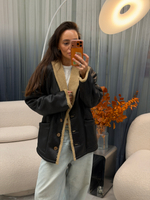 Дубленка из искусственного меха черная