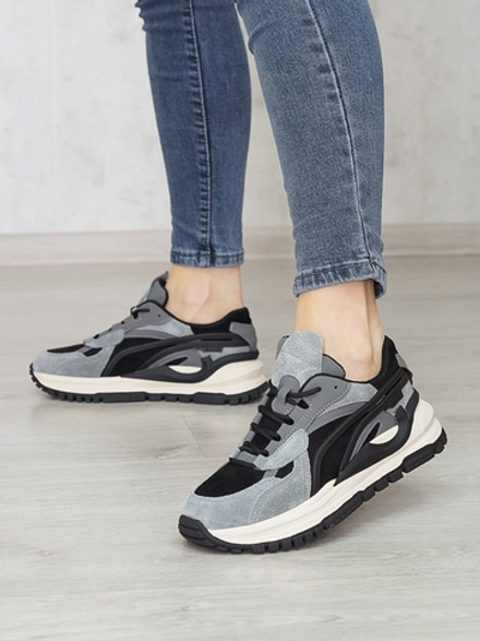 Кроссовки женские демисезонные