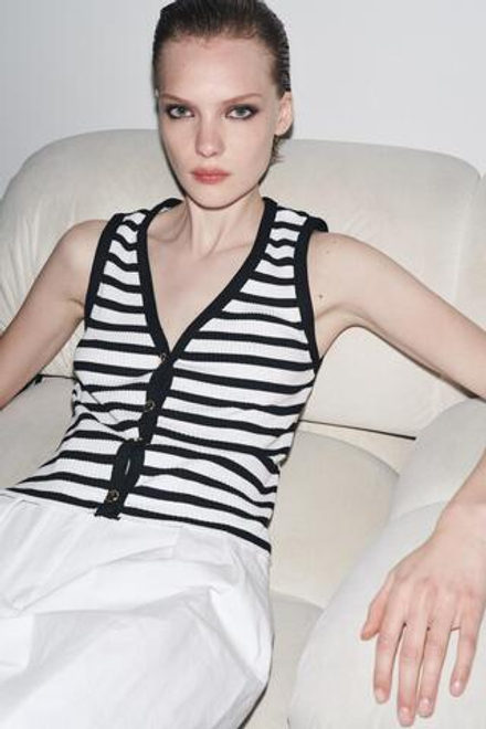ZARA ЖИЛЕТ В ПОЛОСКУ С ПУГОВИЦАМИ, ПОЛОСКИ