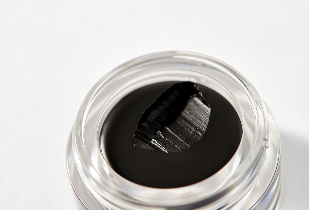 База для яркости и стойкости теней, черная ManlyPRO Abyss - БТЕВ03