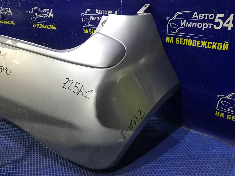 Бампер задний MITSUBISHI COLT 2003