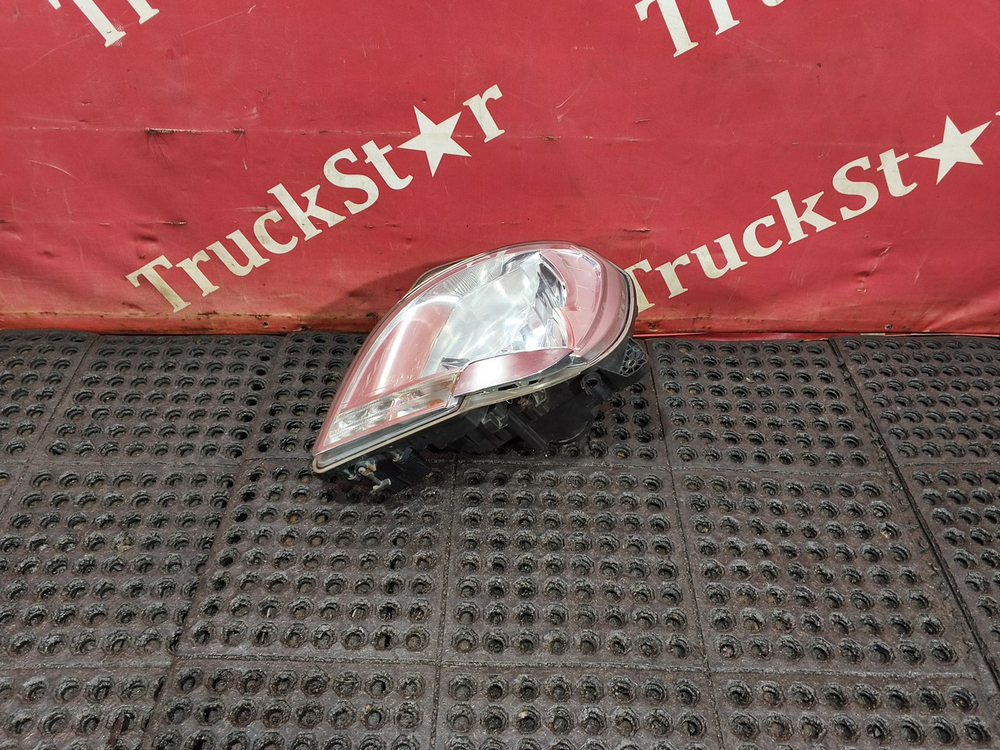 Фара левая 2021г