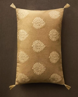 ZARA HOME НАВОЛОЧКА ДЛЯ ДЕКОРАТИВНОЙ ПОДУШКИ С ВЫШИВКОЙ, СВЕТЛО-БЕЖЕВЫЙ