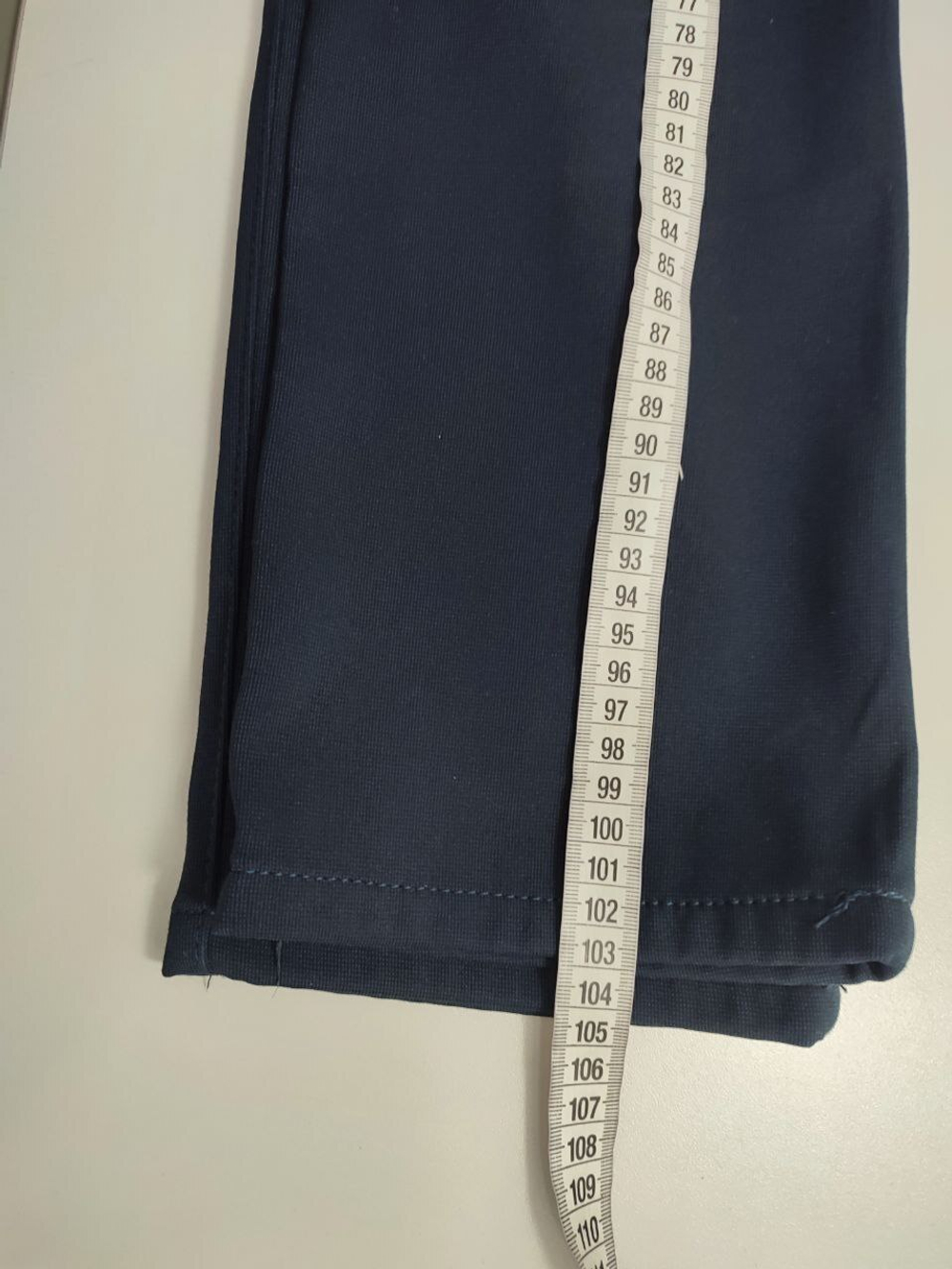 Джинсы практичные 44 размер