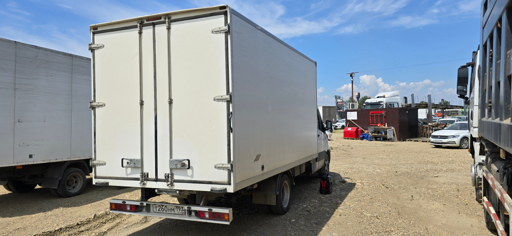 SOLLERS ATLANT Промтоварный M209-C1BA (Дизельный, 2.7 л, 150 л.с. МТ)