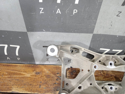 Кронштейн КПП траверса Audi A4 (B9) 15-нв Б/У Оригинал 8W0399262AP