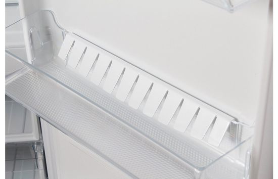 Холодильник Leran CBF 302 W NF