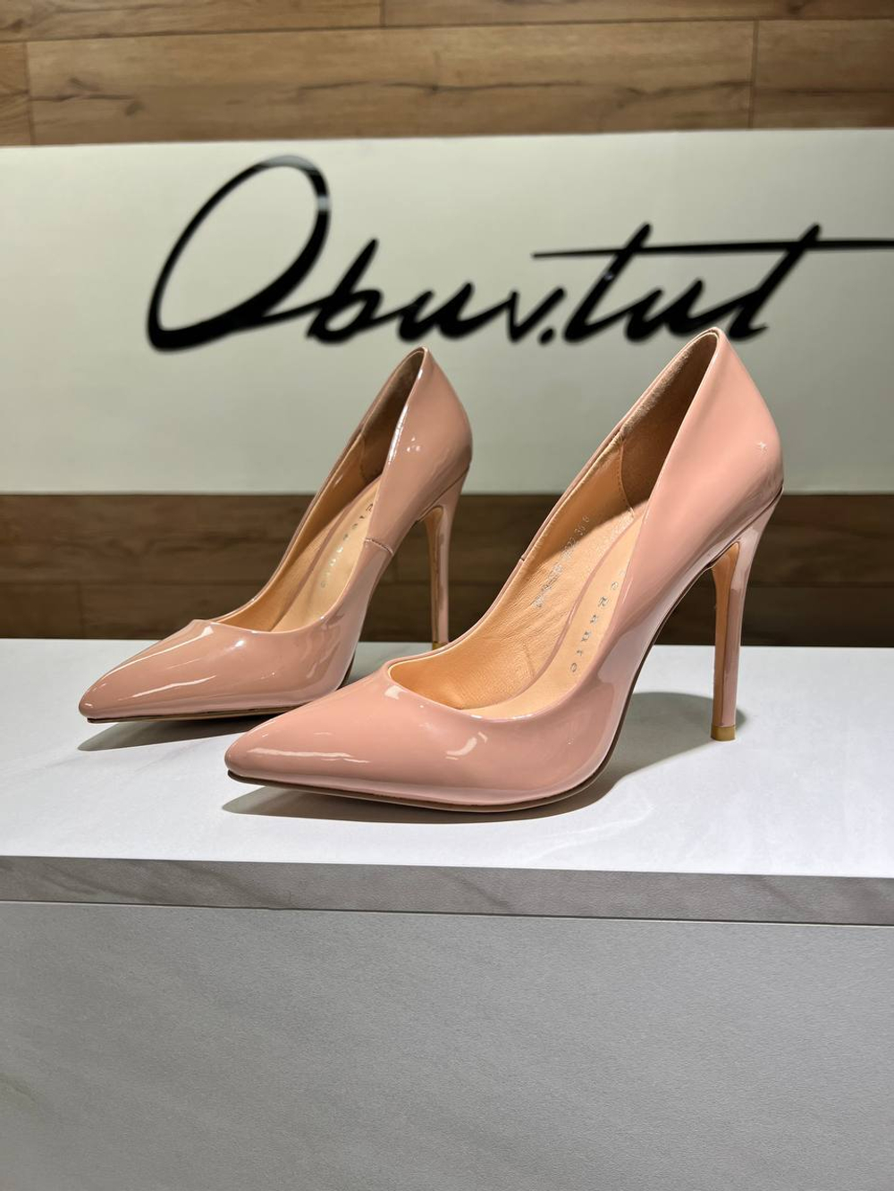 Туфли лаковые